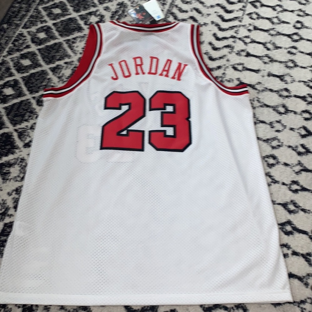 🔥 Michael Jordan 1984 flight 8403 jersey - Picture 2 of 4